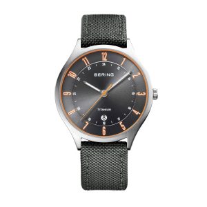 Bering Titanium Herrenuhr Saphirglas Textilarmband